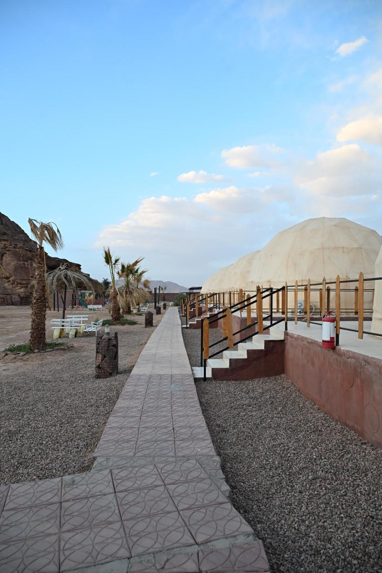 Bilal Luxury Camp Hotel วาดิรัม ภายนอก รูปภาพ